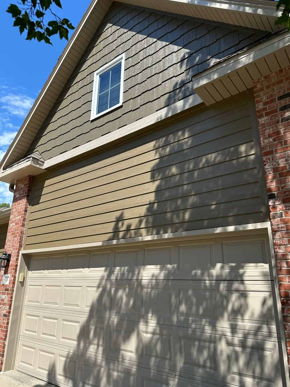 Siding Installation and Repair image